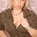 Kinky Trans Woman Seeks Men To Destroy Her Ass Completely ?